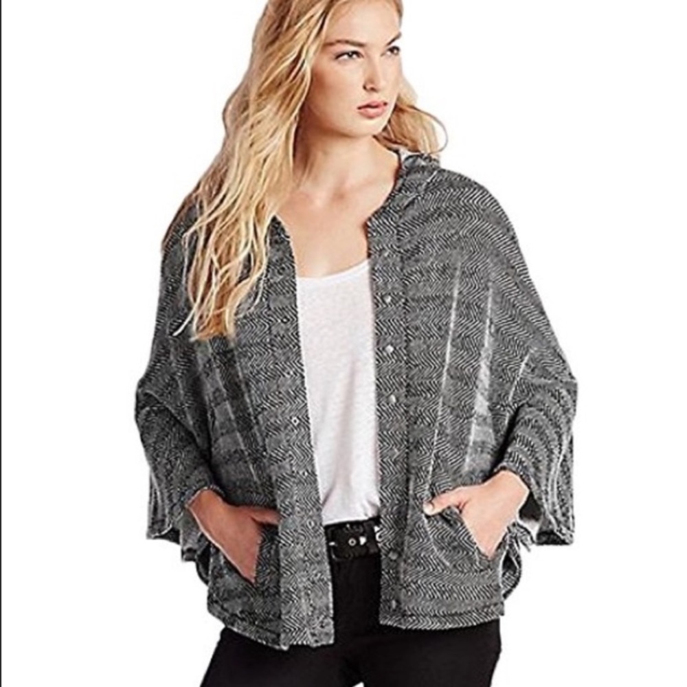 Lucky Brand Gray Herringbone Hooded Cape Poncho Size XS/S
